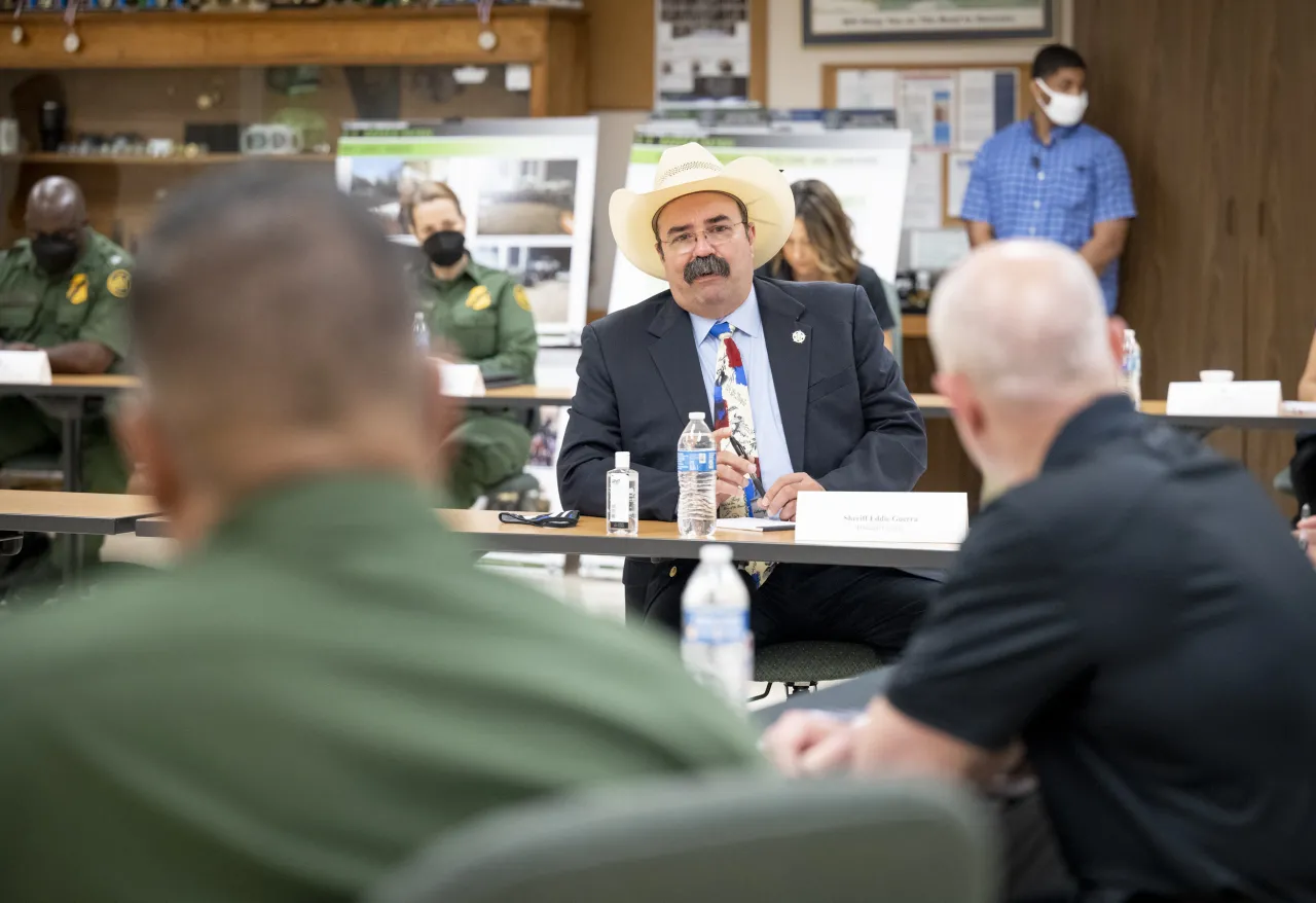 Image: DHS Secretary Alejandro Mayorkas Meets with Law Enforcement Officials (11)