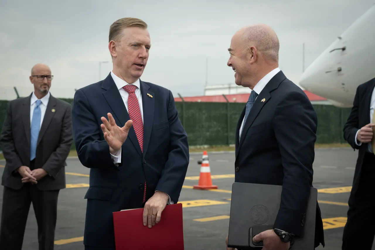 Image: DHS Secretary Alejandro Mayorkas Arrives in Quito, Ecuador (009)