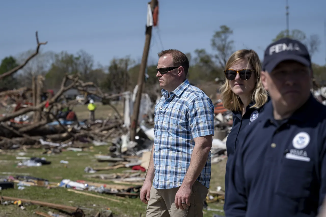 Image: DHS Secretary Alejandro Mayorkas Visits Rolling Fork, Mississippi  (072)