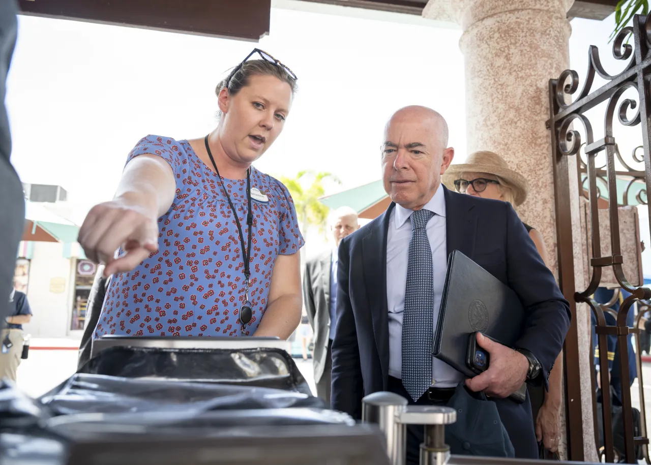 Image: DHS Secretary Mayorkas Tours Universal Studios (046)