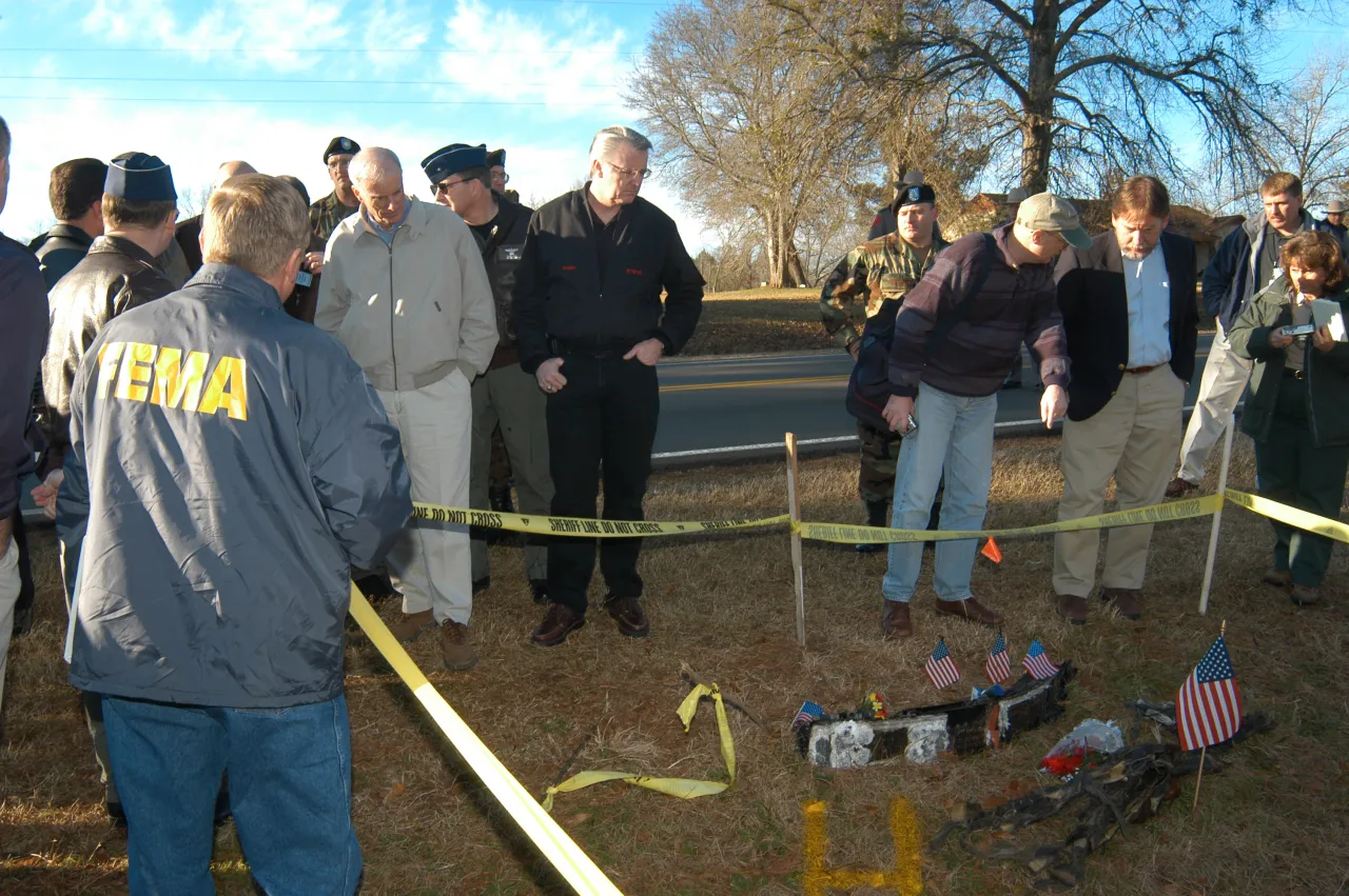 Image: Columbia Shuttle Disaster  - FEMA Officials and Columbia Accident Investigation Board surveys shuttle debris