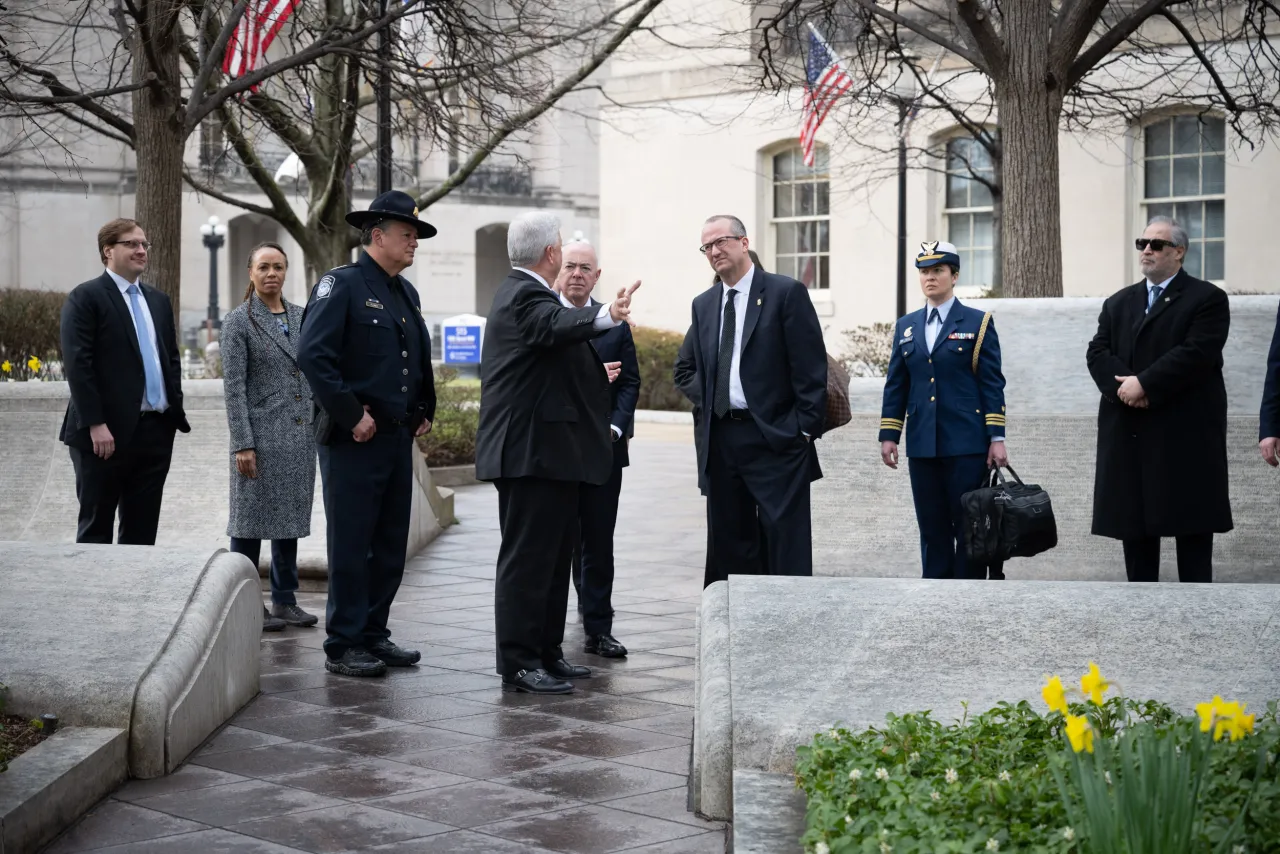 Image: DHS Secretary Alejandro Mayorkas Gives Remarks at NTEU Wreath Laying Ceremony (002)