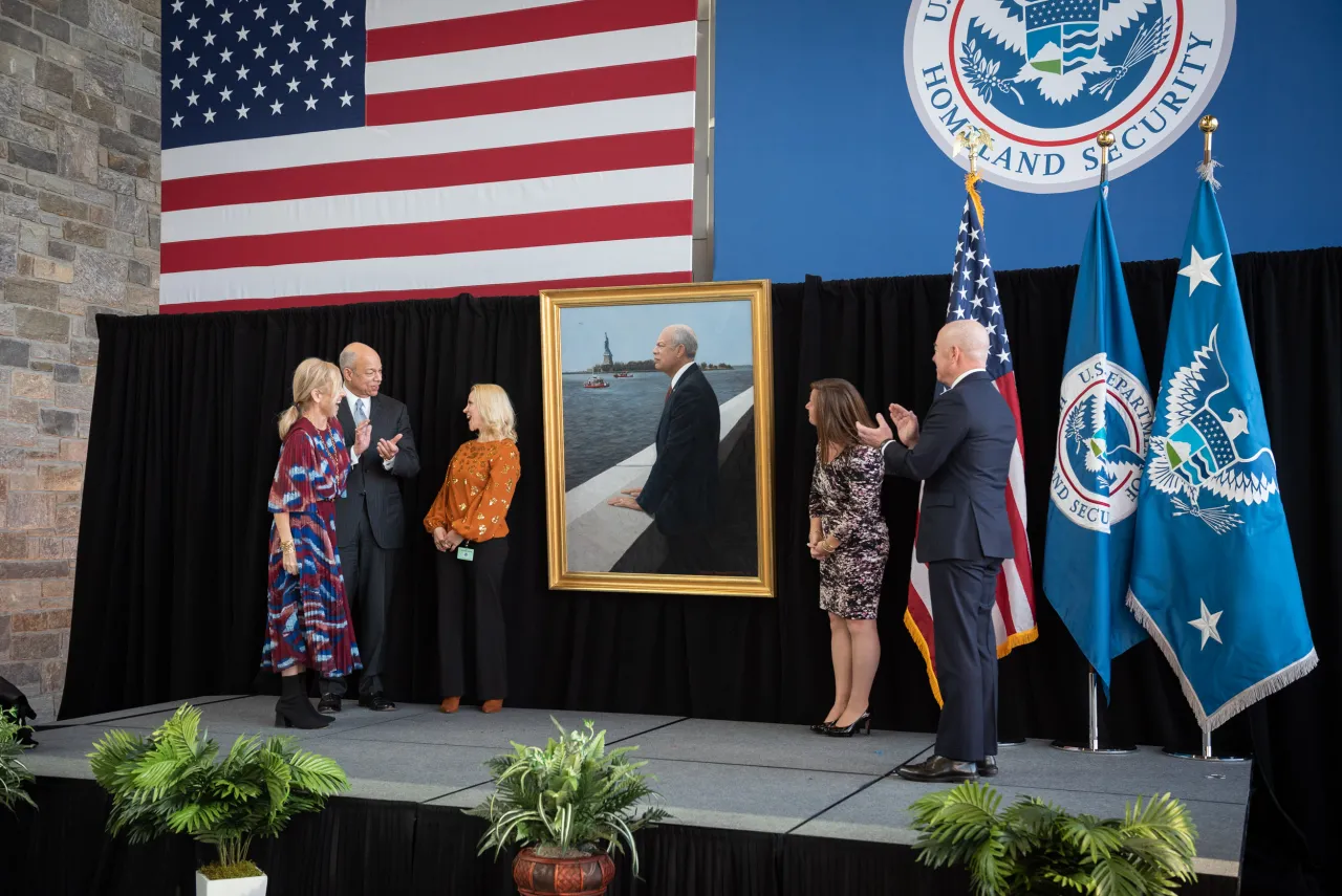 Image: DHS Secretary Jeh Johnson Portrait Unveiling (036)