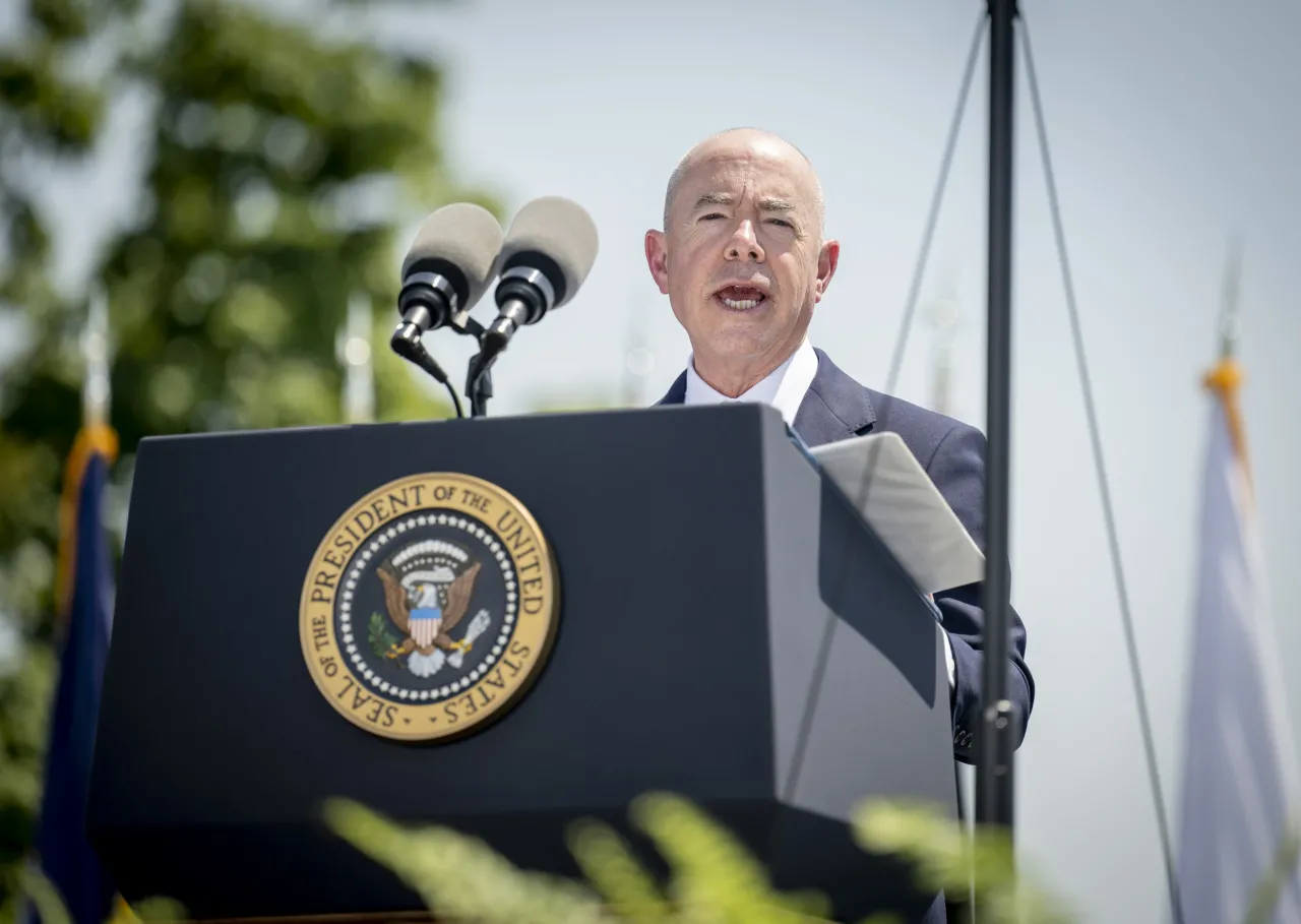 Image: DHS Secretary Alejandro Mayorkas Participates in the USCG Academy Graduation Ceremony (43)