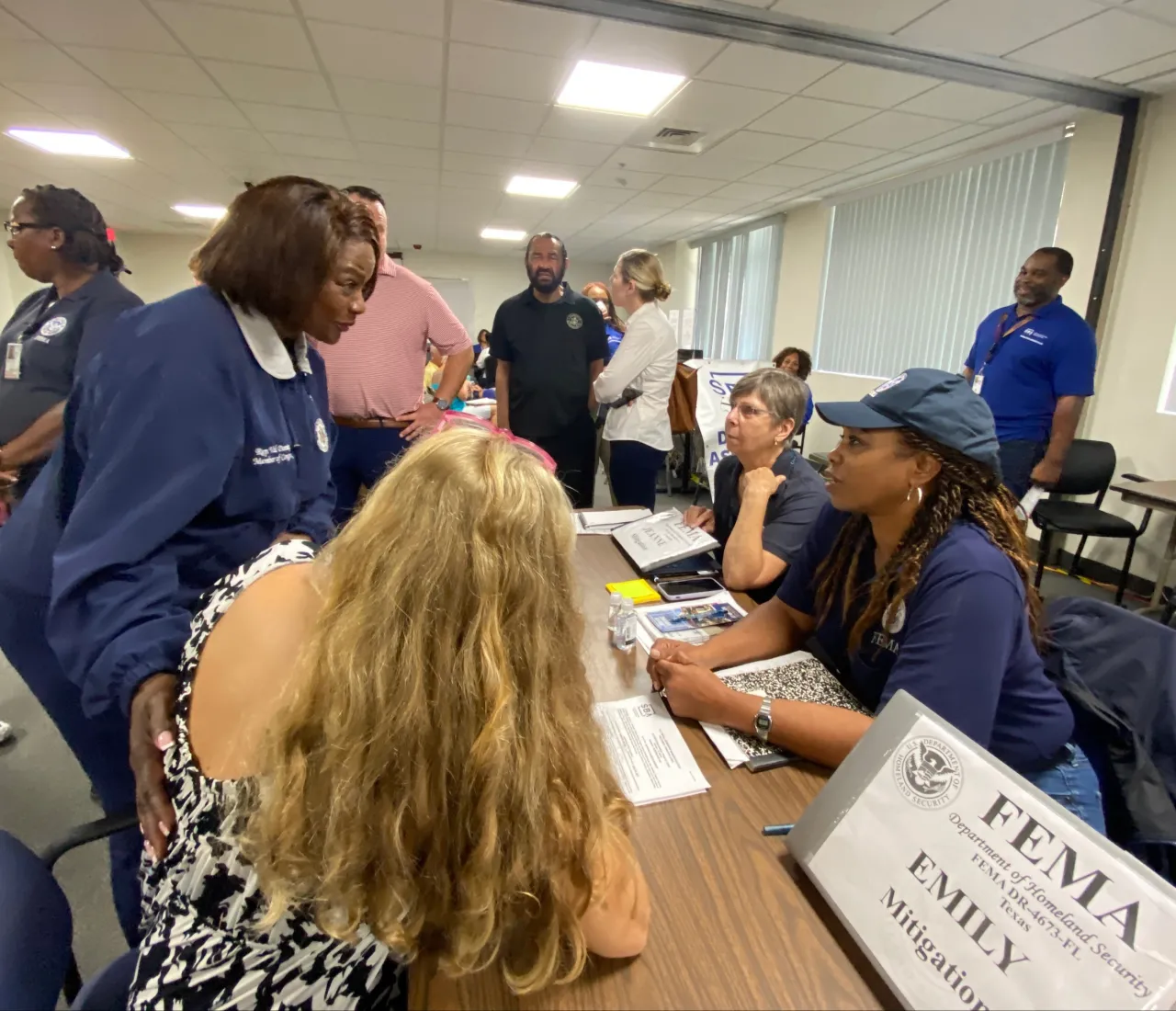 Image: Representatives Al Green and Val Demings Visit a FEMA Disaster Recovery Center (4)