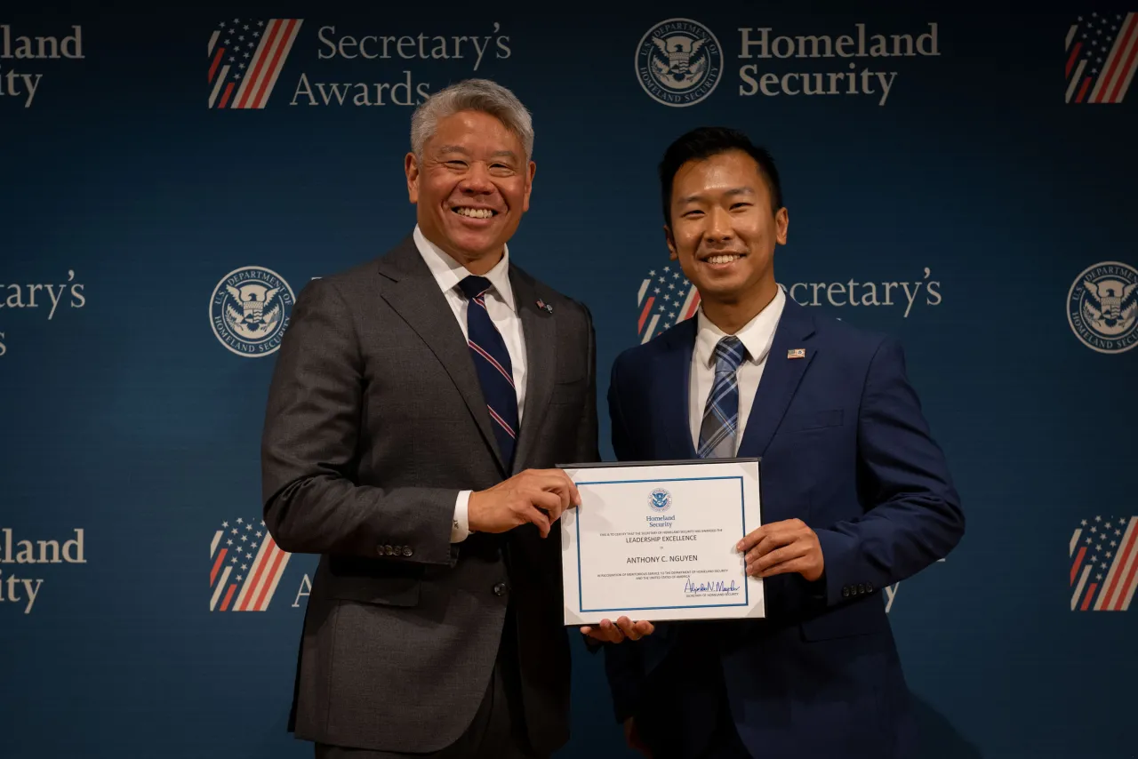Image: Leadership Excellence Award, Anthony C. Nguyen