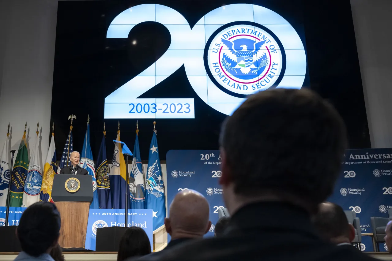 Image: DHS Celebrates 20th Anniversary  (009)