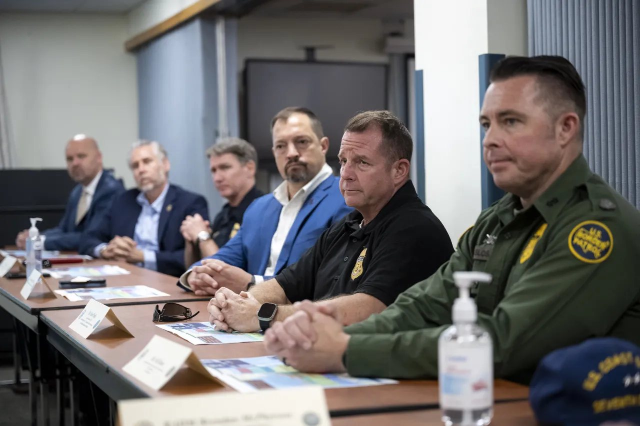 Image: DHS Secretary Alejandro Mayorkas Travels to Miami, Florida (094)