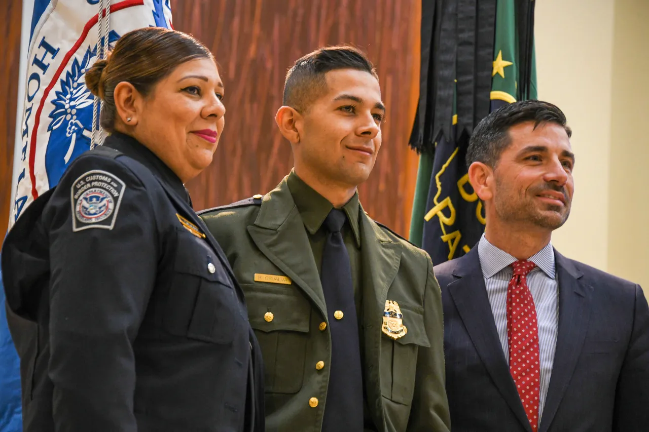 Image: Border Patrol Academy Class 1132 Graduation (25)