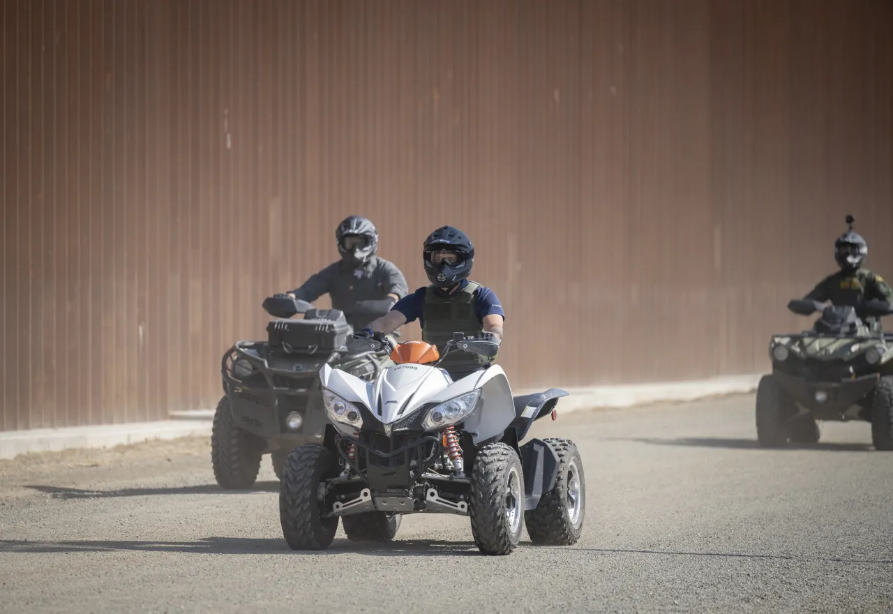 Image: Acting Secretary Wolf Participates in an Operational Brief and ATV Tour of the Border Wall (9)