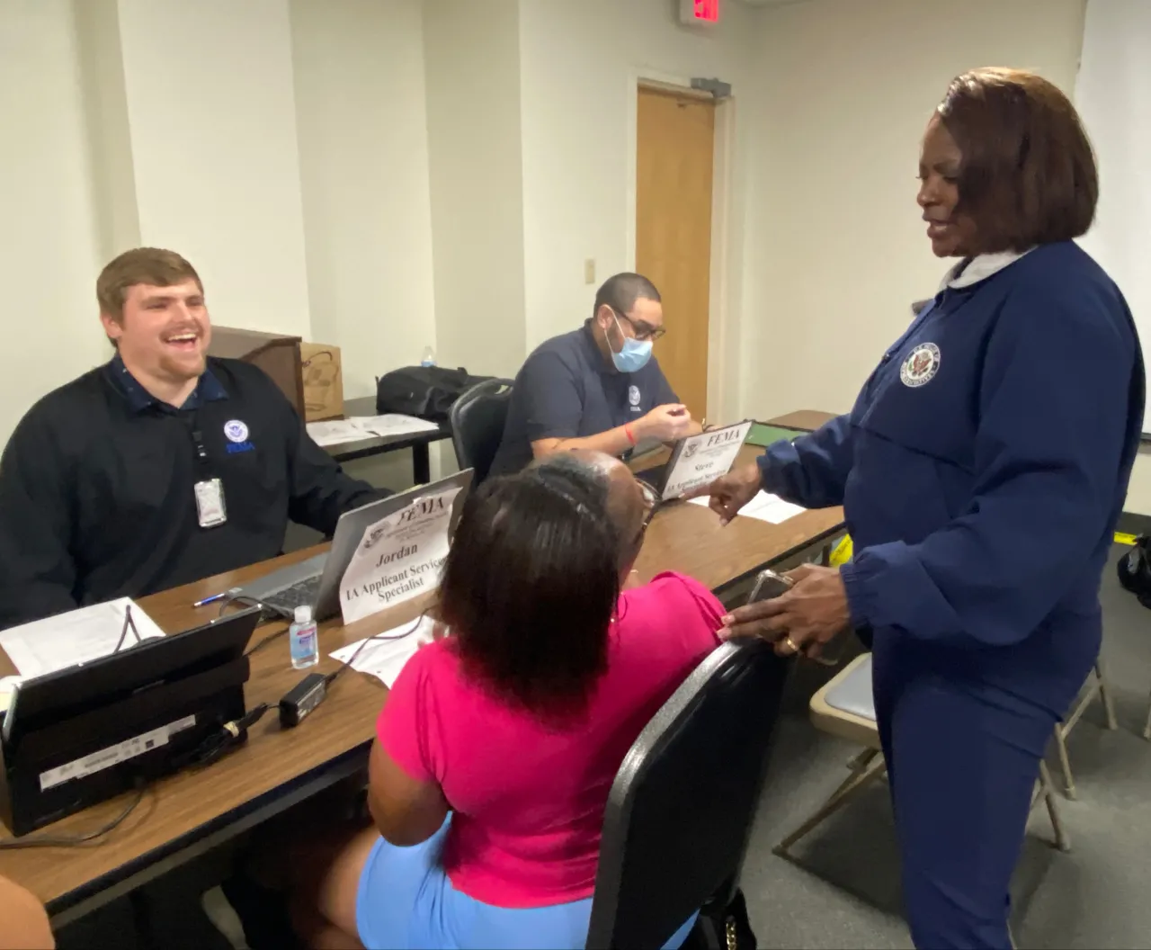 Image: Representatives Al Green and Val Demings Visit a FEMA Disaster Recovery Center (7)