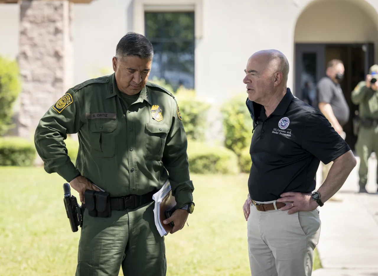 Image: DHS Secretary Alejandro Mayorkas Meets Speaks with Border Patrol Chief