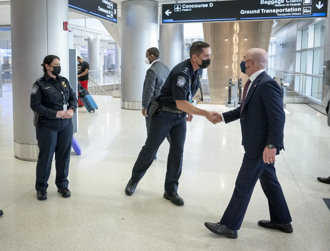 Image: DHS Secretary Alejandro Mayorkas Visits TSA and CBP Officers