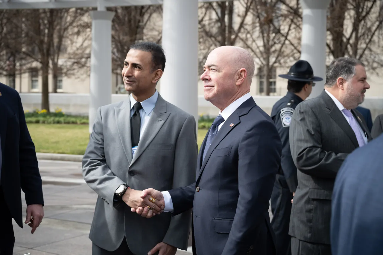 Image: DHS Secretary Alejandro Mayorkas Gives Remarks at NTEU Wreath Laying Ceremony (066)