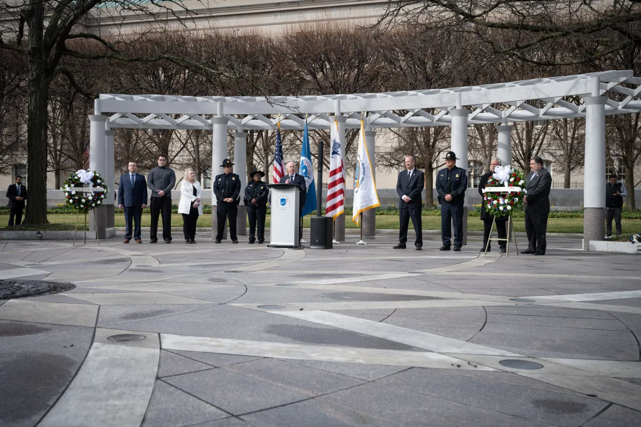 Image: DHS Secretary Alejandro Mayorkas Gives Remarks at NTEU Wreath Laying Ceremony (041)