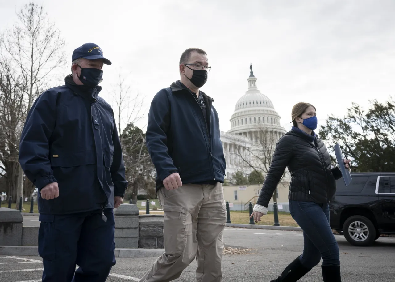 Image: Acting Secretary Gaynor Tours the U.S. Capitol (20)