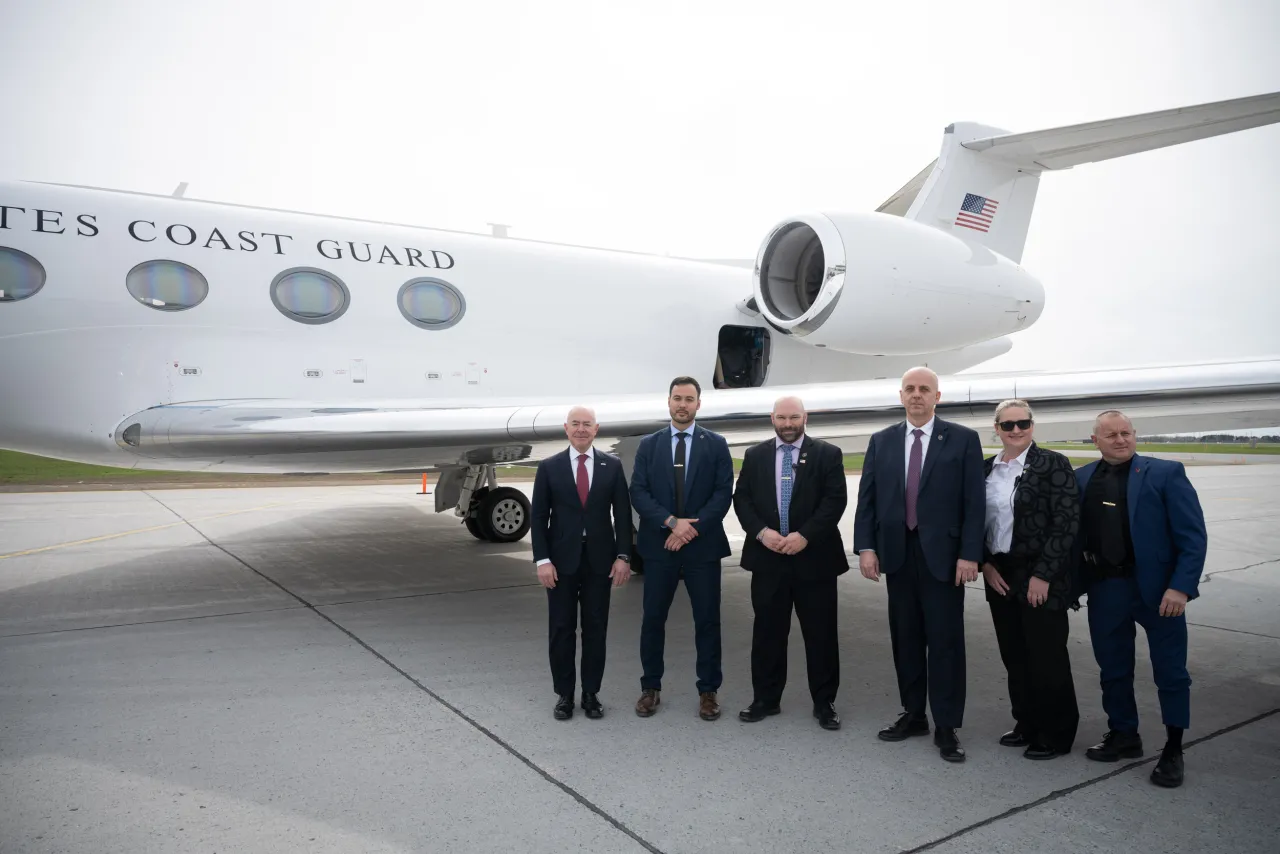 Image: DHS Secretary Alejandro Mayorkas Departs Ottawa, Canada (002)