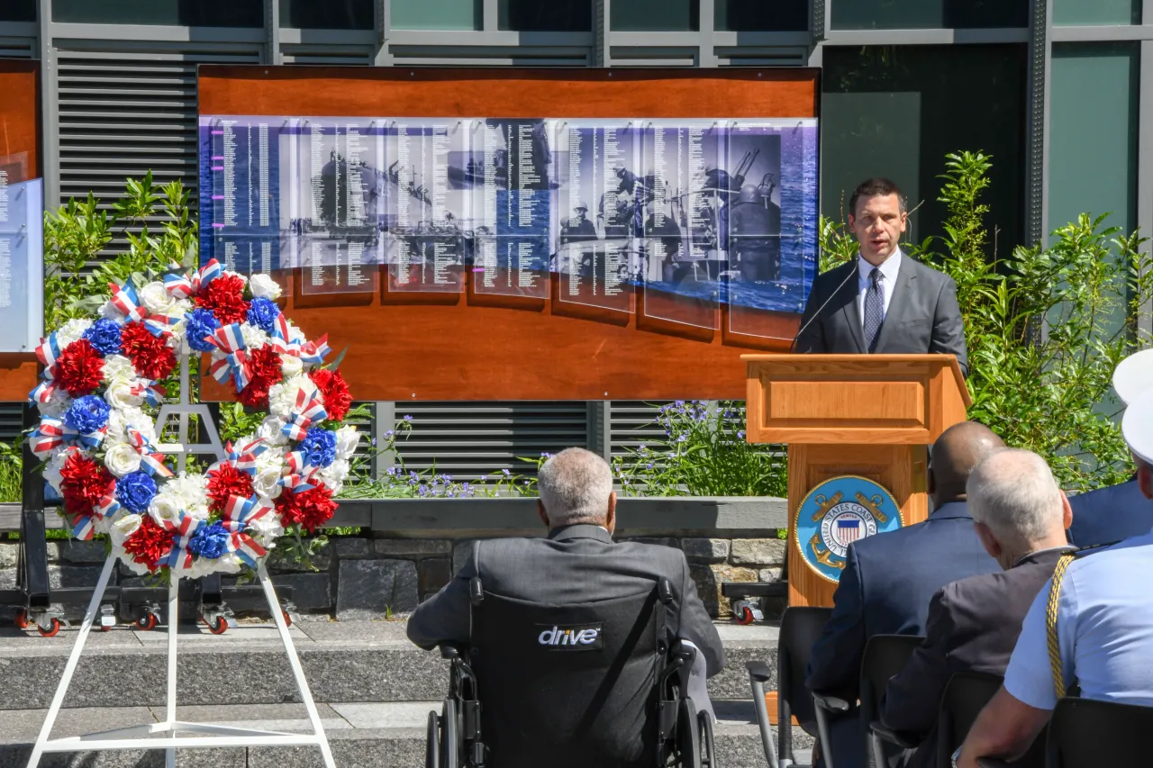 Image: Acting Secretary Kevin McAleenan Attends Coast Guard Memorial Day Event (15)