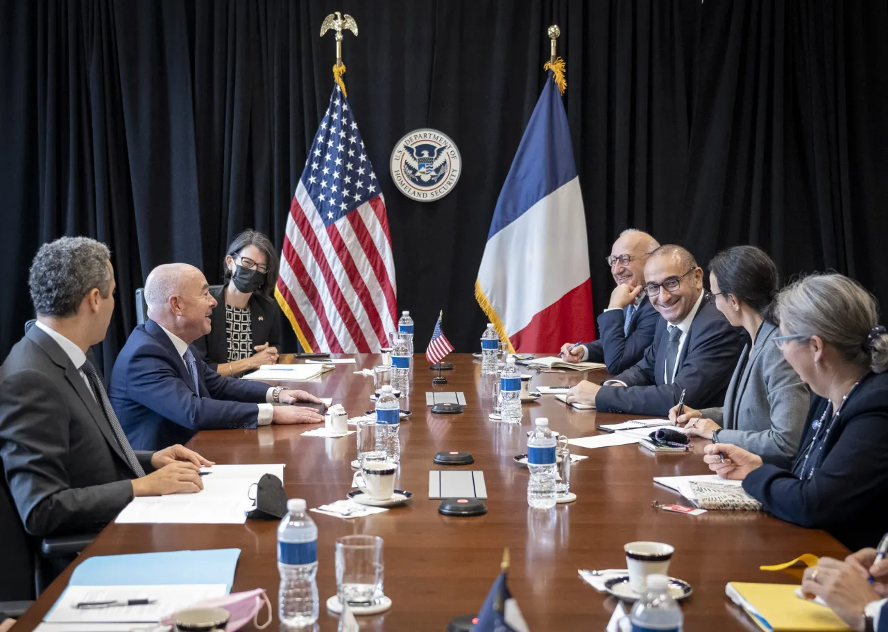 Image: DHS Secretary Alejandro Mayorkas Meets with Laurent Nuñez (8)