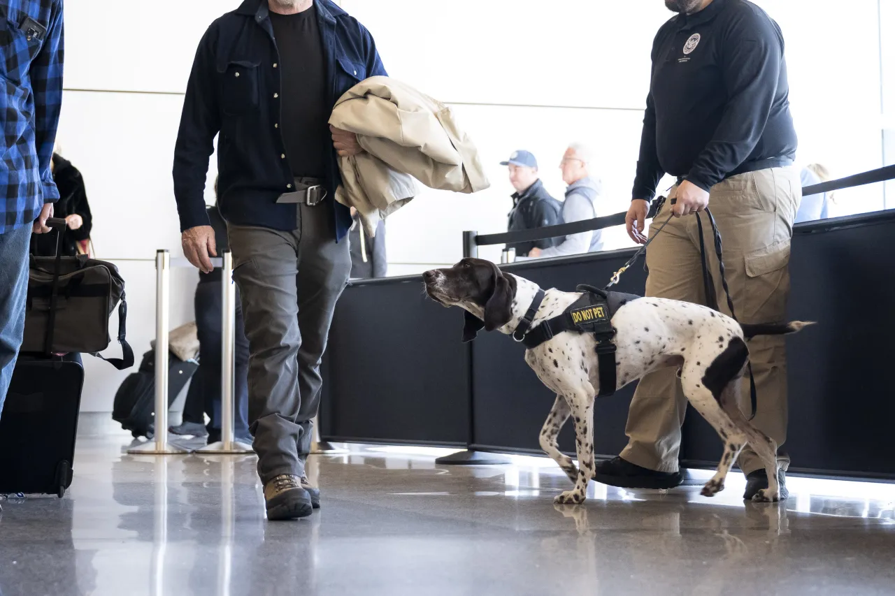 Image: DHS Employees Work to Secure Super Bowl LVII (127)