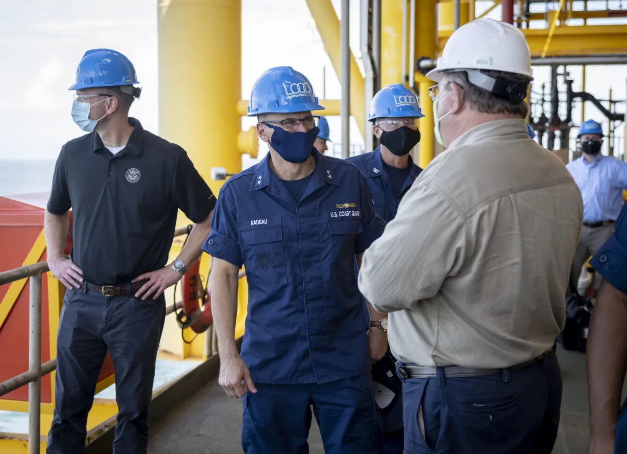 Image: Acting Secretary Wolf Tours Marine Terminal Facility (9)