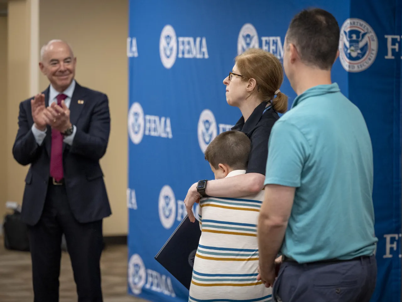 Image: DHS Secretary Alejandro Mayorkas Presents an Award to MaryAnn Tierney (22)