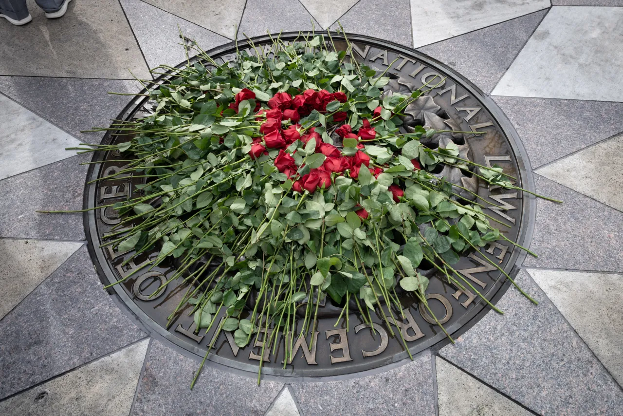 Image: DHS Secretary Alejandro Mayorkas Gives Remarks at NTEU Wreath Laying Ceremony (063)