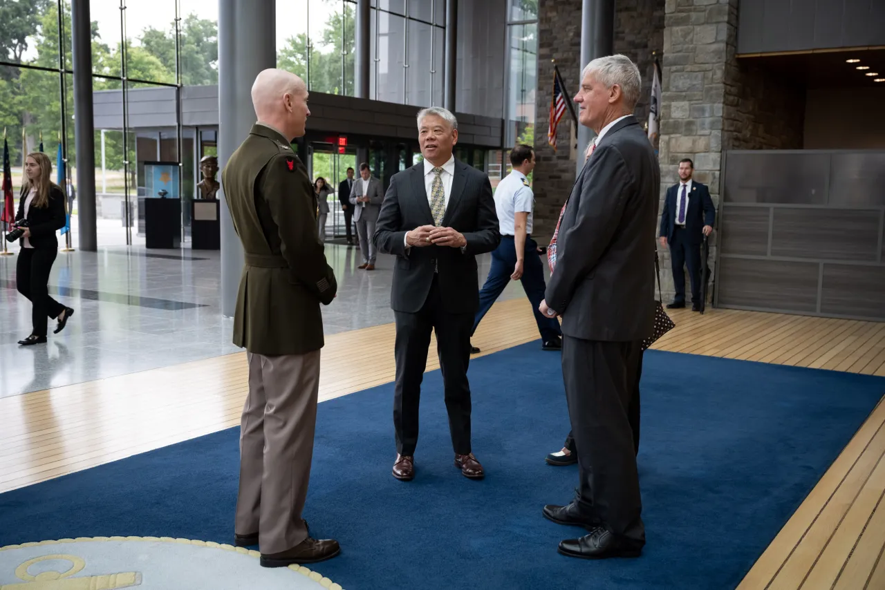 Image: DHS Deputy Secretary John Tien Celebrates U.S. Army Birthday (002)