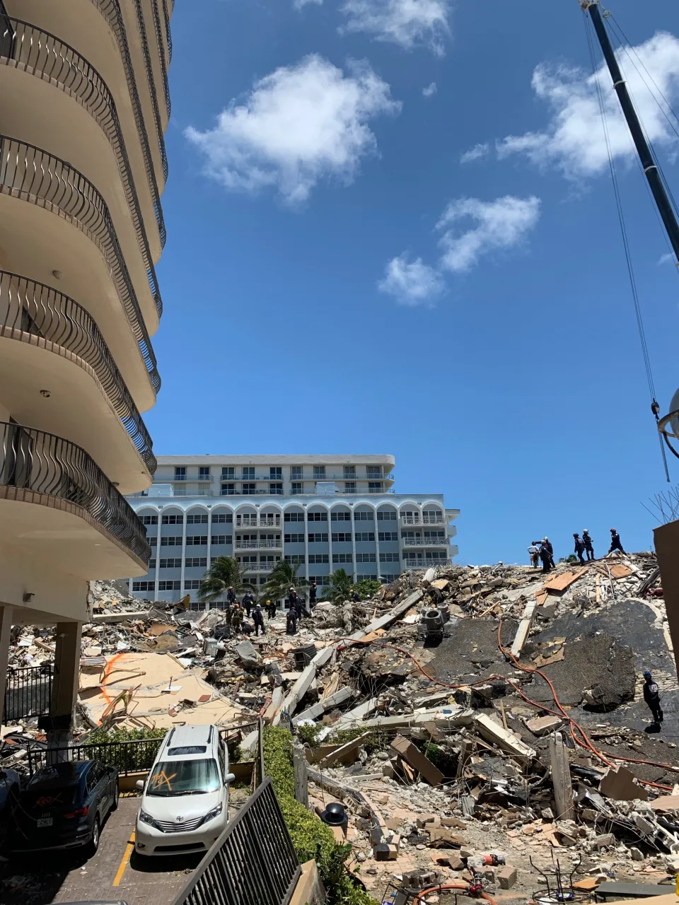 Image: FEMA Brings Assistance to Region 4 After Building Collapses in Miami-Dade County, Florida