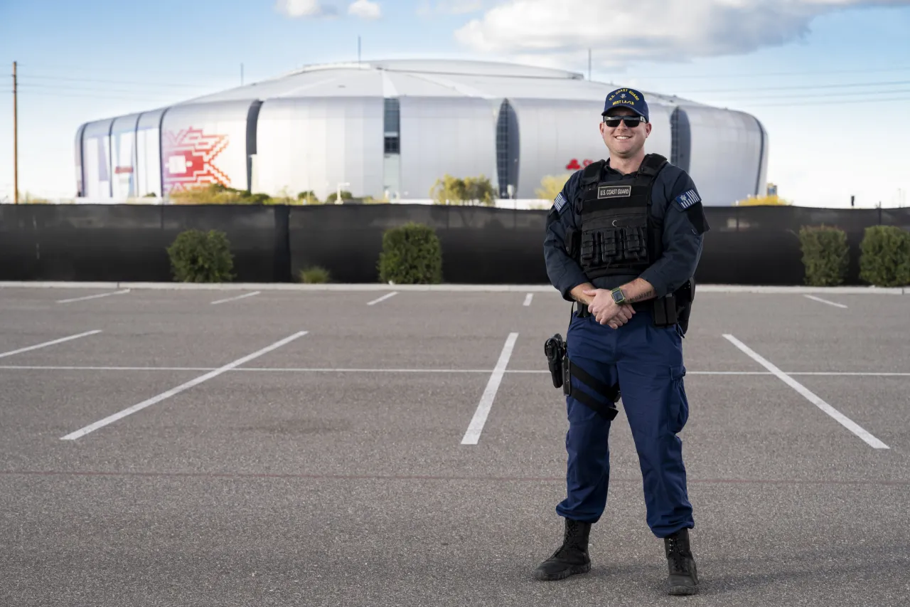 Image: DHS Employees Work to Secure Super Bowl LVII (114)