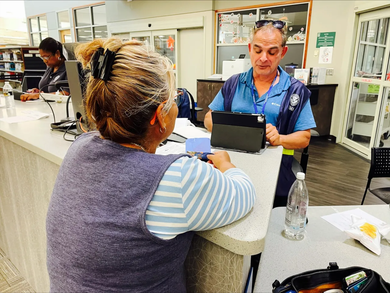 Image: FEMA Assists Survivors in Fort Myers (2)