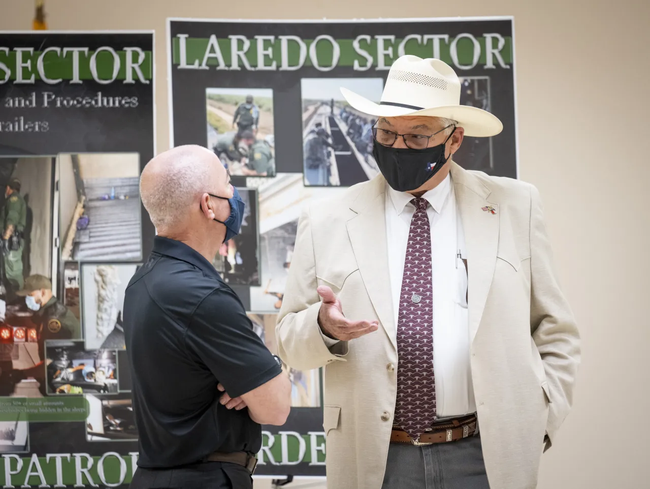 Image: DHS Secretary Alejandro Mayorkas Meets with Law Enforcement Officials (5)