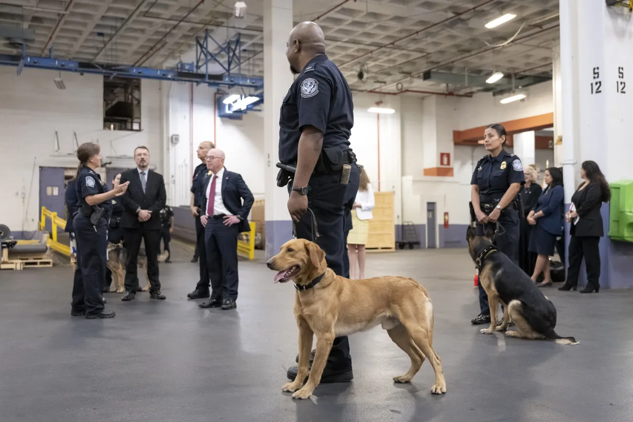 Image: DHS Secretary Alejandro Mayorkas Tours the CBP IMF at JFK (062)