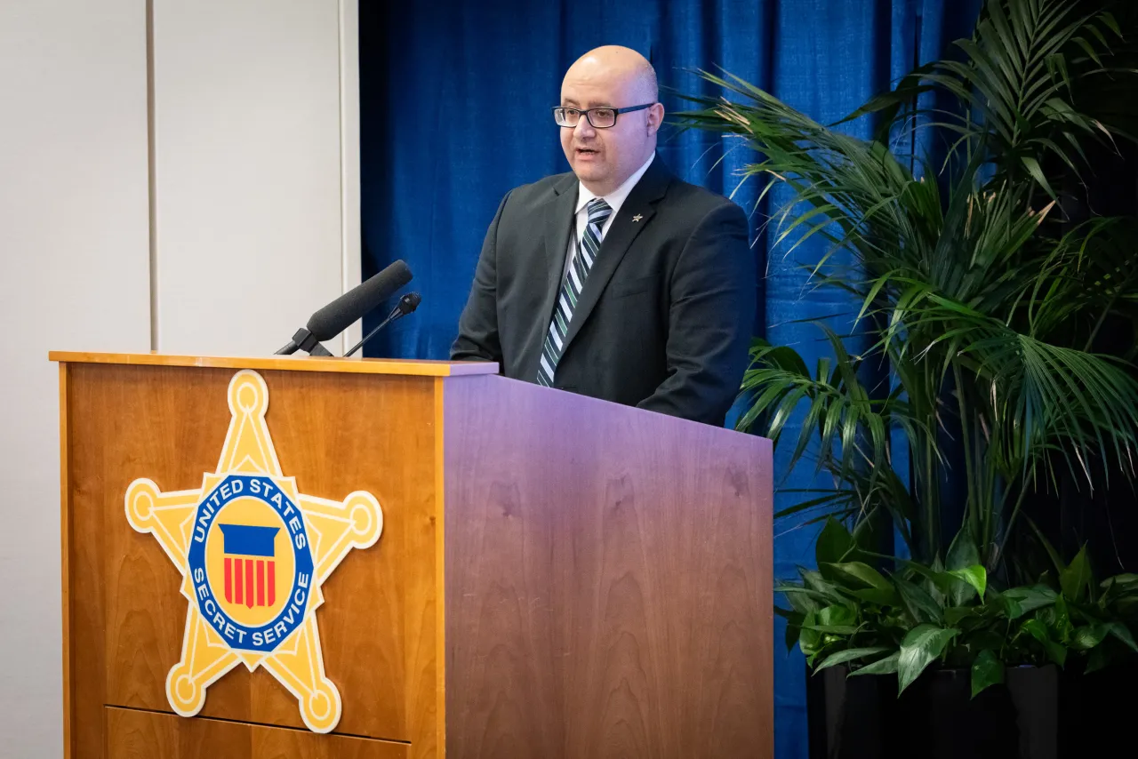 Image: DHS Secretary Alejandro Mayorkas Swears In Director of USSS (012)