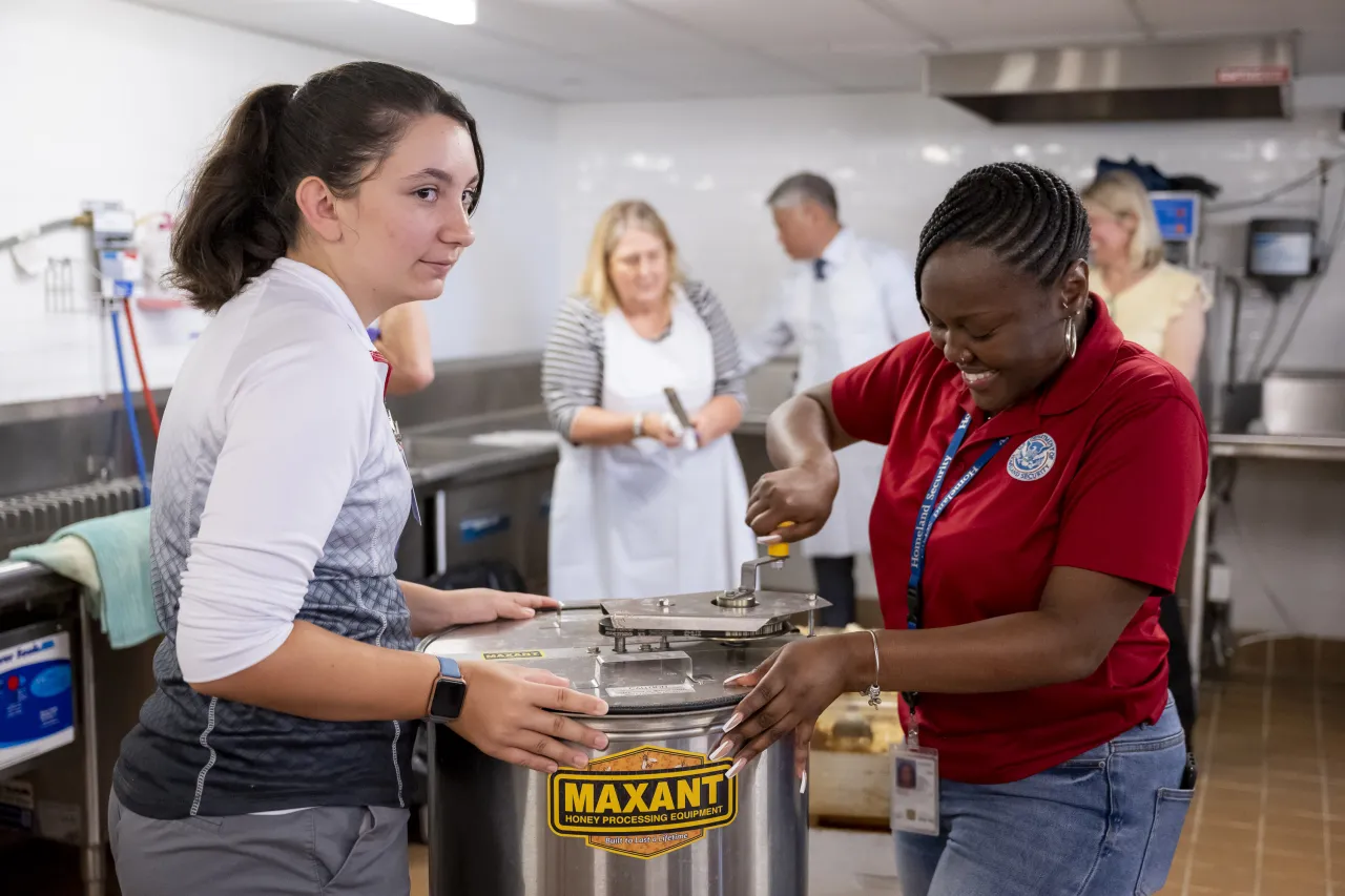 Image: DHS Employees Extract Honey From Bees on Campus (045)