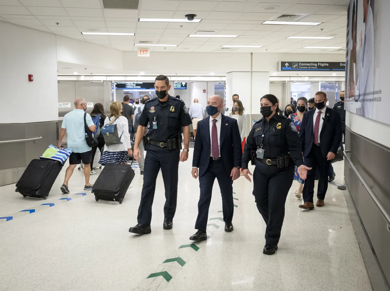 Image: DHS Secretary Alejandro Mayorkas Visits TSA and CBP Officers