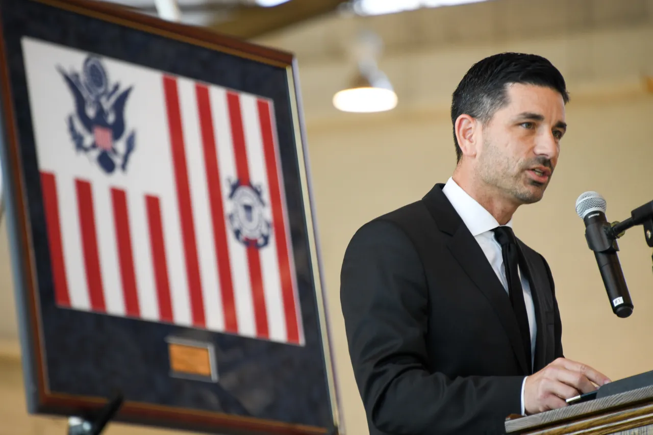 Image: US Coast Guard Service Secretary Recognition Ceremony (25)