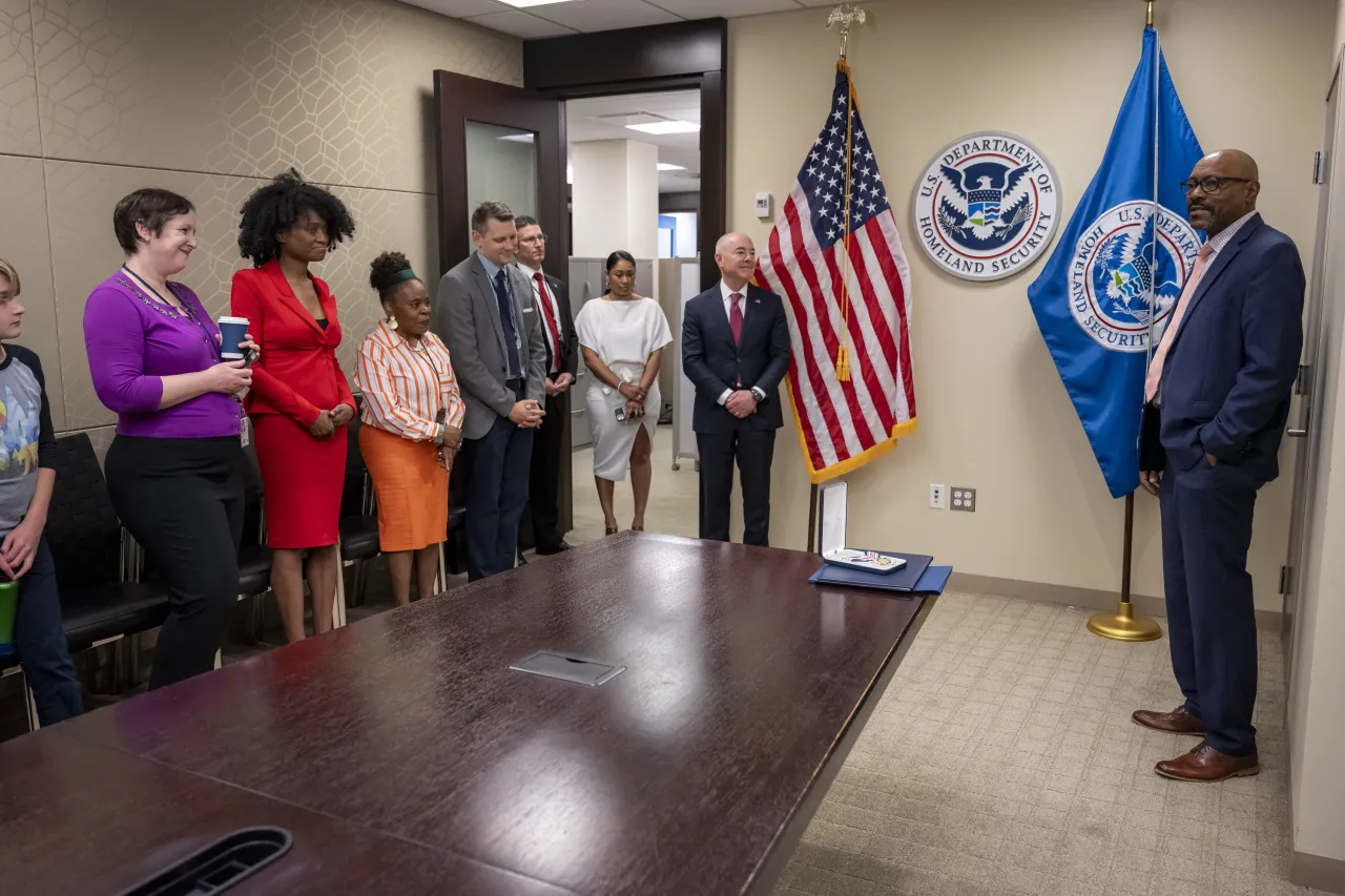 Image: DHS Secretary Alejandro Mayorkas Says Farewell to Acting ICE Director  (012)