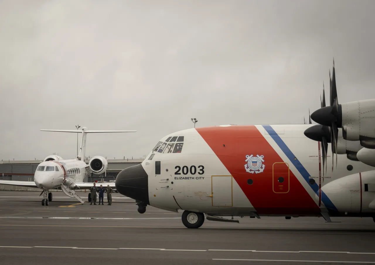 Image: DHS Secretary Alejandro Departs DCA to New York City (4)