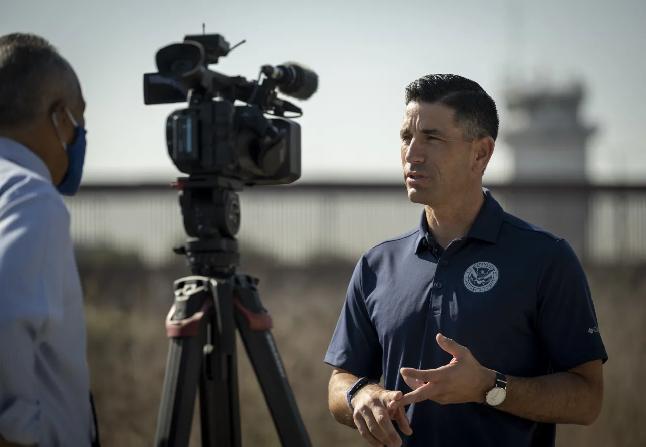 Image: Acting Secretary Wolf Participates in an Operational Brief and ATV Tour of the Border Wall (4)