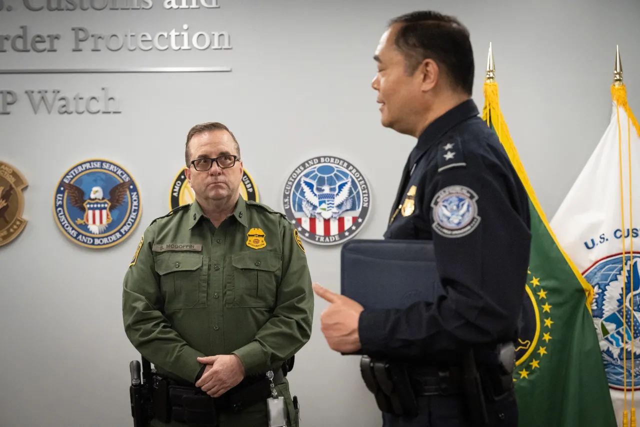 Image: DHS Secretary Alejandro Mayorkas Meets United States Customs and Border Protection Employees (010)