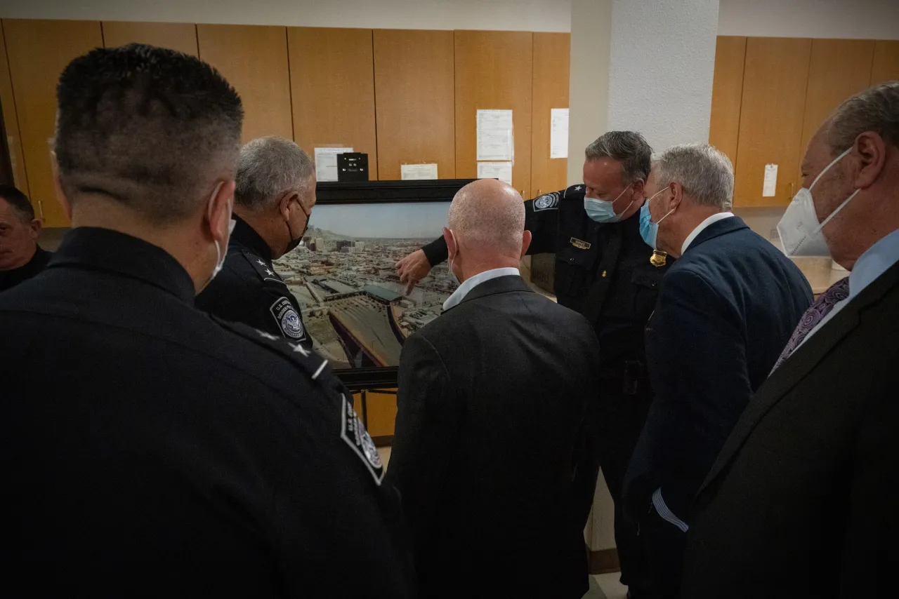 Image: DHS Secretary Alejandro Mayorkas Visits Paso Del Norte Port of Entry (038)