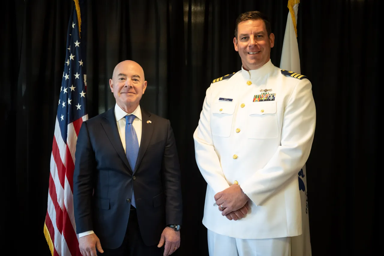 Image: DHS Secretary Alejandro Mayorkas Delivers Remarks at USCG Academy Commencement Address 2023 (076)