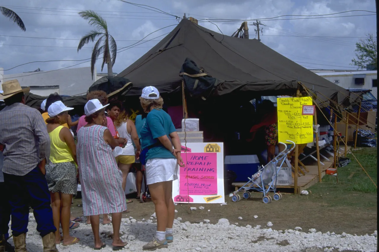 Image: Hurricane Andrew - FEMA provides food, water, clothing, and temporary housing (2)