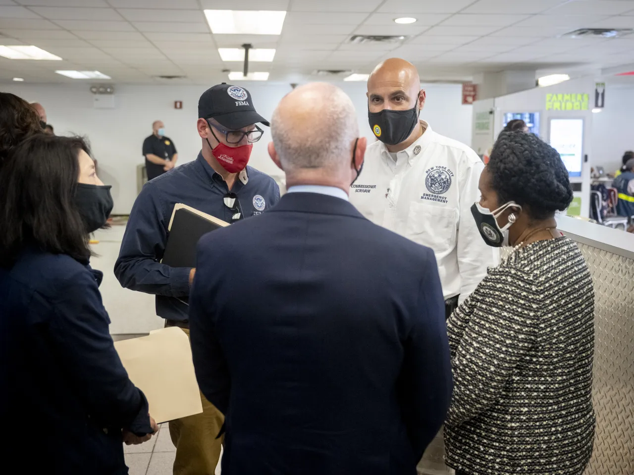 Image: DHS Secretary Alejandro Mayorkas Tours a FEMA DRC (12)