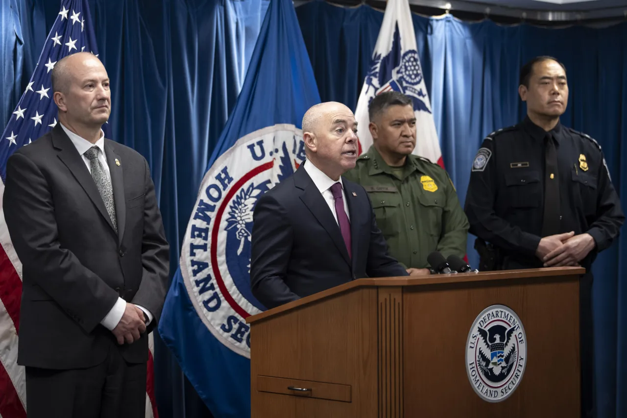 Image: DHS Secretary Alejandro Mayorkas Delivers Remarks on New Border Enforcement Measures (004)