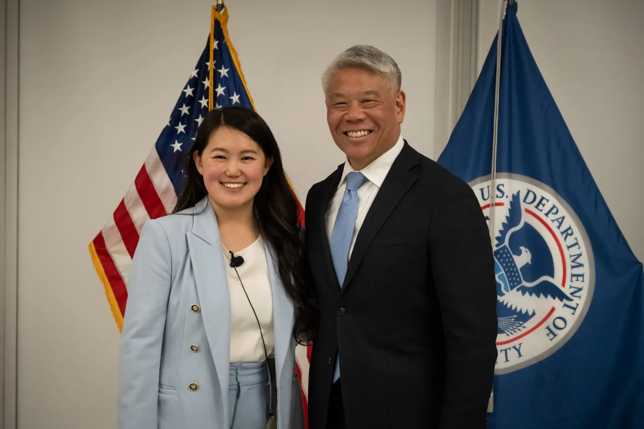 Image: DHS Deputy Secretary John Tien Delivers Remarks at TSA’s AAPIN Heritage Month Program (055)