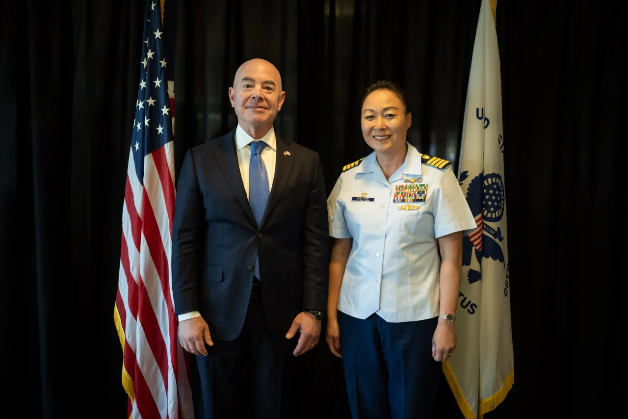 Image: DHS Secretary Alejandro Mayorkas Delivers Remarks at USCG Academy Commencement Address 2023 (086)