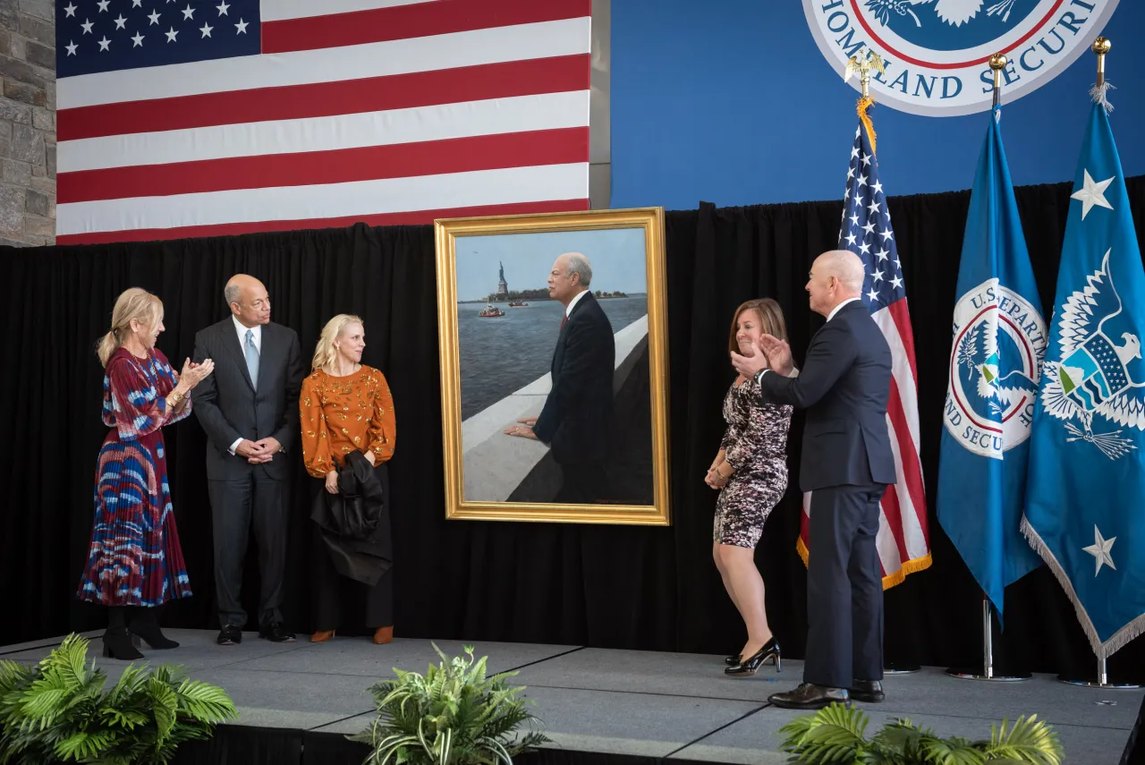 Image: DHS Secretary Jeh Johnson Portrait Unveiling (035)