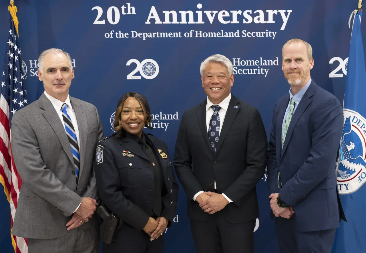 Image: DHS Deputy Secretary John Tien Hosts the Secretary’s Awards in Louisville, Kentucky  (053)